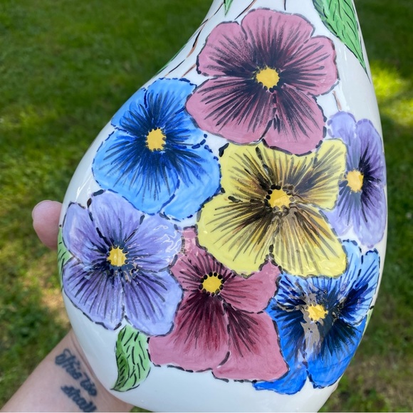 Hand Painted Ceramic Glazed Pansy Wine Decanter - Picture 9 of 9